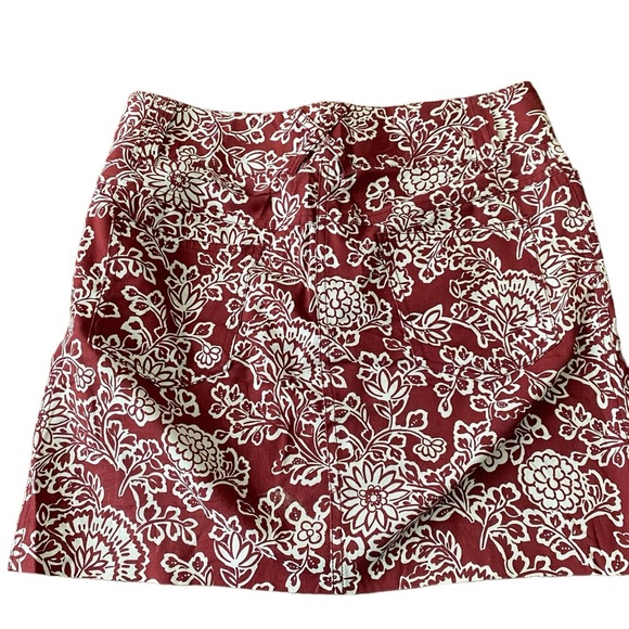 Dolce and Gabbana floral mini skirt - Picture 2 of 8